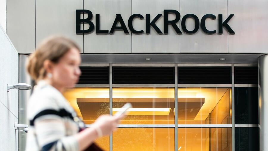 Interview : Blackrock Deutschlandchef: „die Politischen Umfragewerte Werden Von Investoren Mit Besorgnis Gesehen“