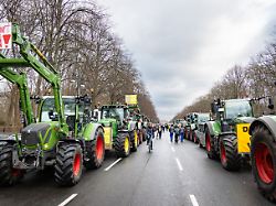 Ungeachtet Der Bauernproteste: Bundesrat Beschließt Abbau Von Agrardiesel Subventionen