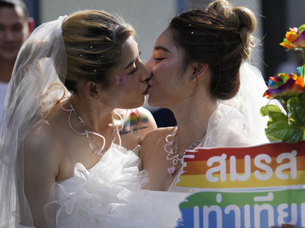 Lgbtq Rechte: Parlament Erlaubt Die Ehe Für Alle In Thailand