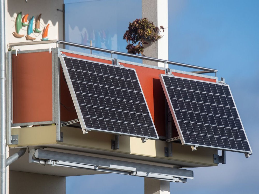 Rechtskolumne: Darf Man Solarmodule An Den Balkon Montieren?