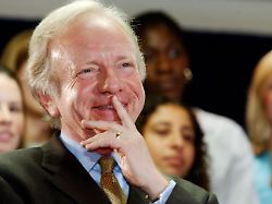 Überwarf Sich Mit Demokraten: Früherer Us Senator Lieberman Stirbt Mit 82 Jahren