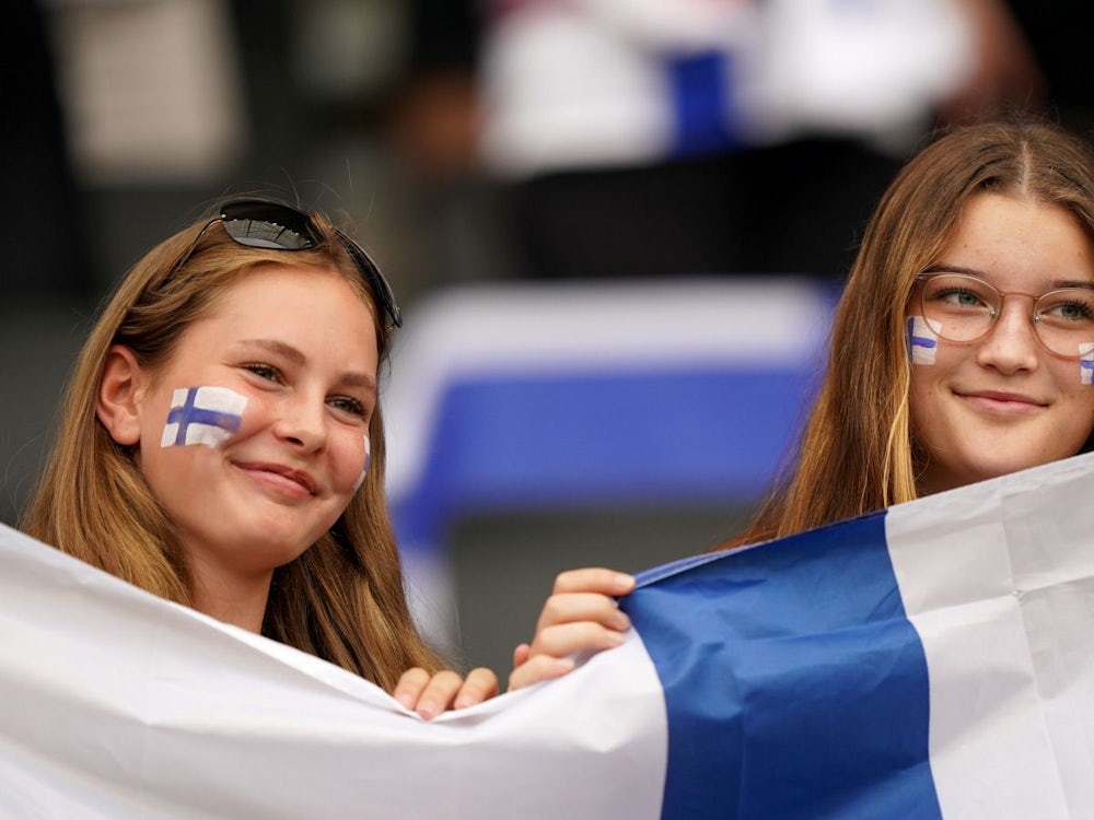 Weltglücksbericht: Finnland Abermals Am Glücklichsten Deutschland Rutscht Ab