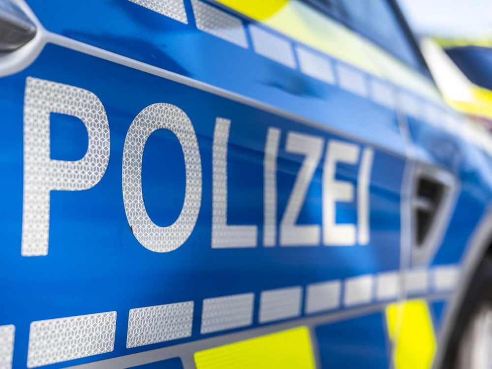 Polizeikontrolle: 30 Kilo Sprengstoff Ungesichert Im Anhänger