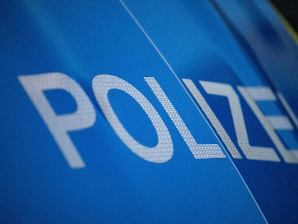 Landkreis Altötting: Rollerfahrer Stirbt Nach Zusammenprall Mit Lkw