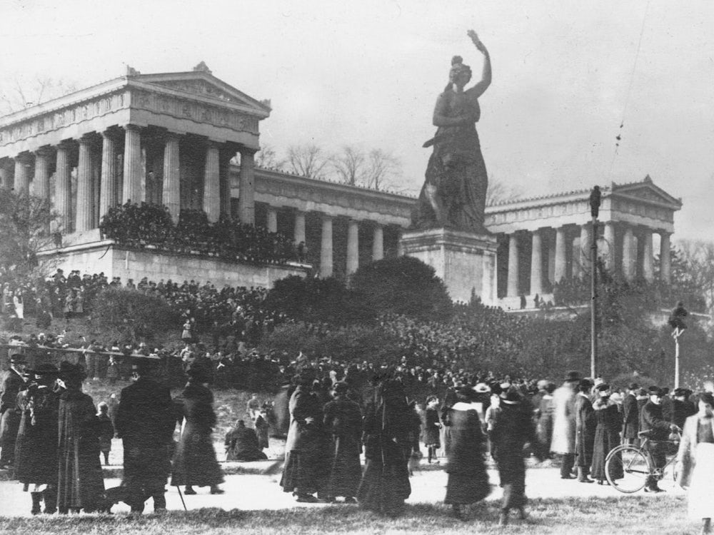 "fräulein Prolet": Münchner Geschichte Als Roman: Die Vergessenen Frauen Der Revolution