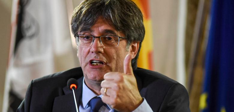 Katalanischer Ex Regierungschef Puigdemont Tritt Trotz Haftbefehl Bei Wahl An