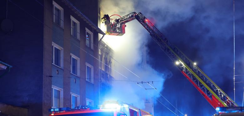 Drei Tote Bei Wohnungsbrand In Solingen, Darunter Ein Kind