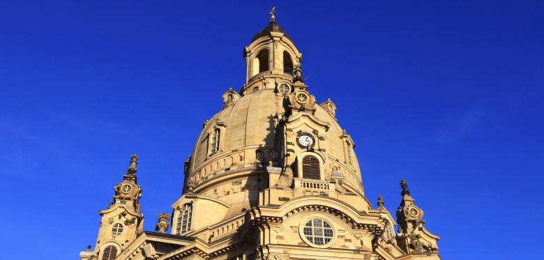 In Dresden Bröckelt Die Brandmauer – Merz Kündigt Untersuchung An