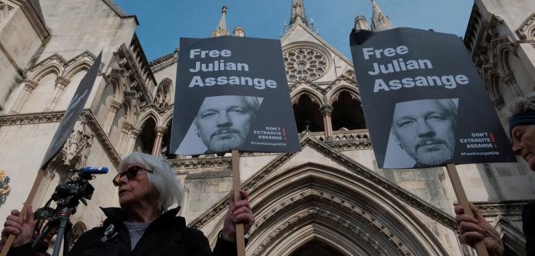 Londoner Gericht Stoppt Auslieferung Von Wikileaks Gründer Assange Vorerst