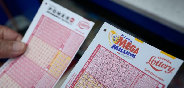 Jackpot Der Us Lotterie Mega Millions Macht Gewinner Zum Milliardär