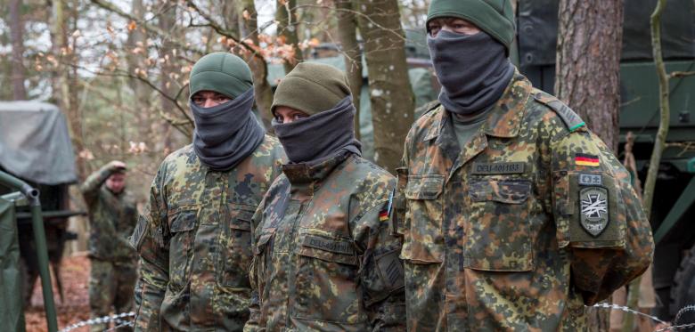 Jeder Zehnte Neue Bundeswehr Soldat Ist Minderjährig