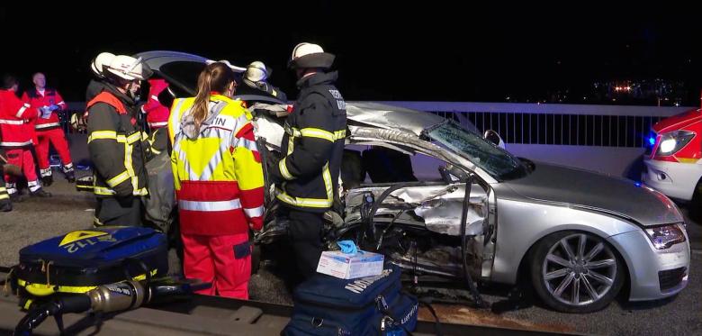 Gericht Verurteilt Todesfahrer Zu Bewährungs Statt Geldstrafe