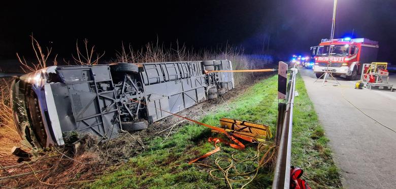 Erneut Schweres Busunglück Auf Autobahn – 22 Verletzte In Nrw