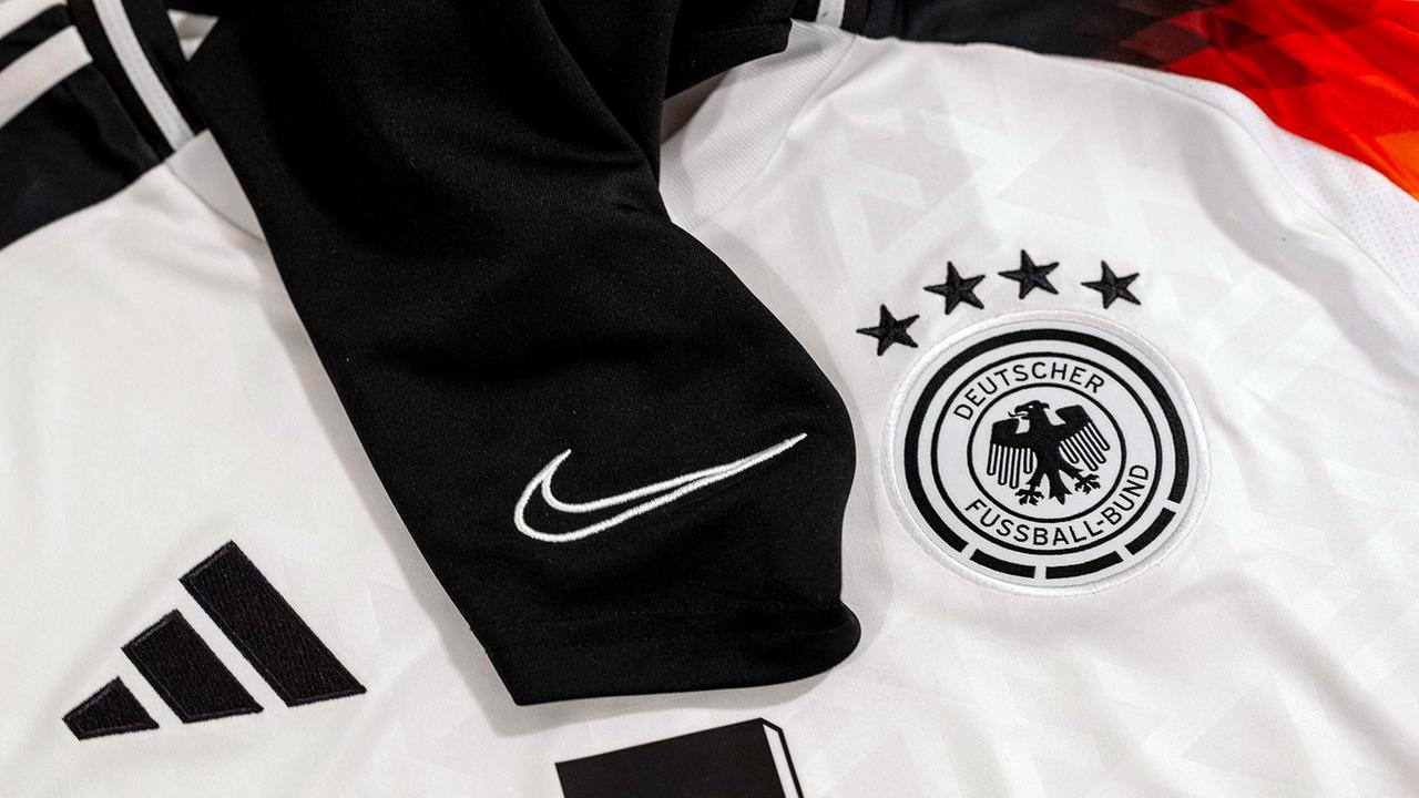 Was Der Dfb Ausrüsterwechsel Für Adidas Bedeutet