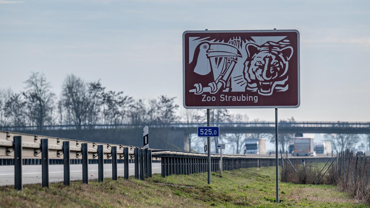 Erfüllen Die Sehenswürdigkeits Tafeln An Autobahnen Ihren Zweck?