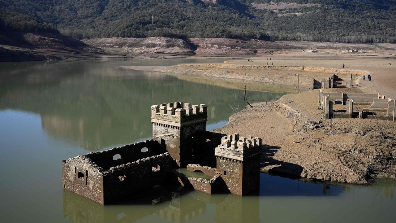 Wassermangel In Katalonien Hat Auch Folgen Für Den Tourismus