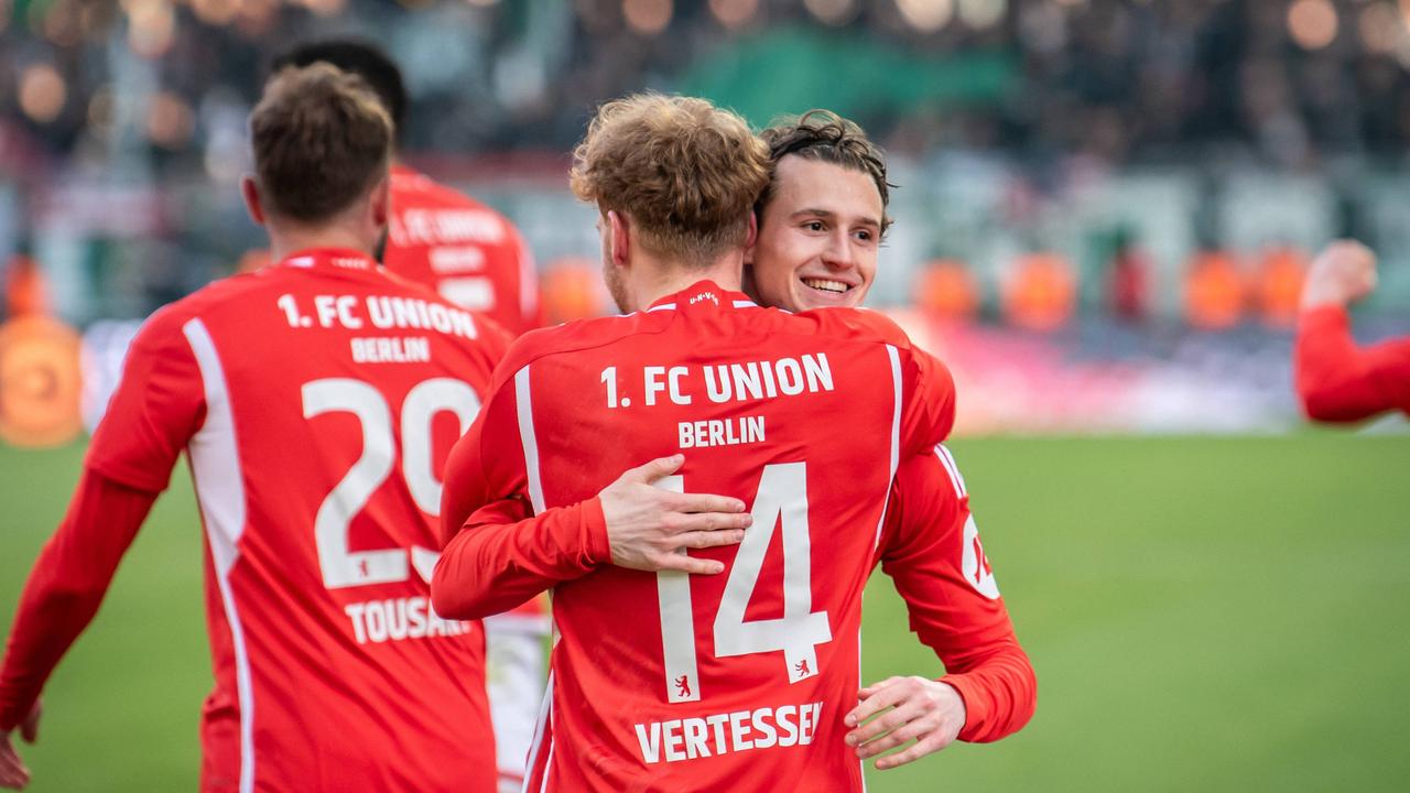 Blitz Doppelschlag Lässt Union Gegen Bremen Jubeln