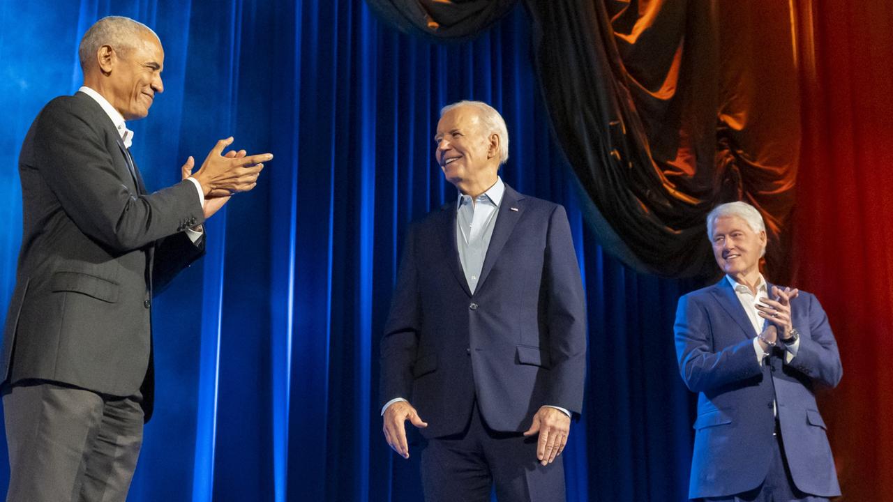 Biden Sammelt Millionenspenden Bei Gala Mit Obama Und Clinton