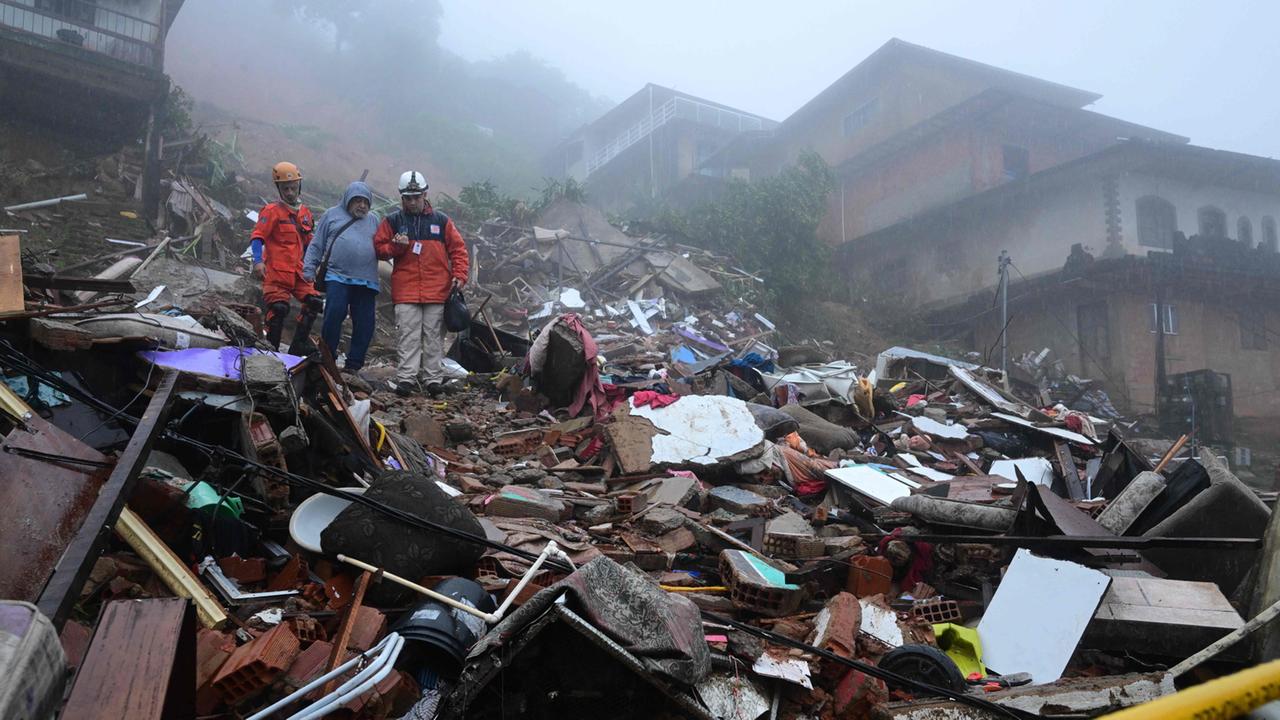 In Brasilien Kamen Überschwemmungen Zahlreiche Menschen Ums Leben