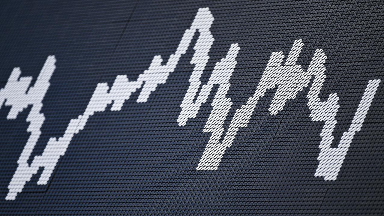 Marktbericht: Dax In Lauerstellung Unter Rekordhoch