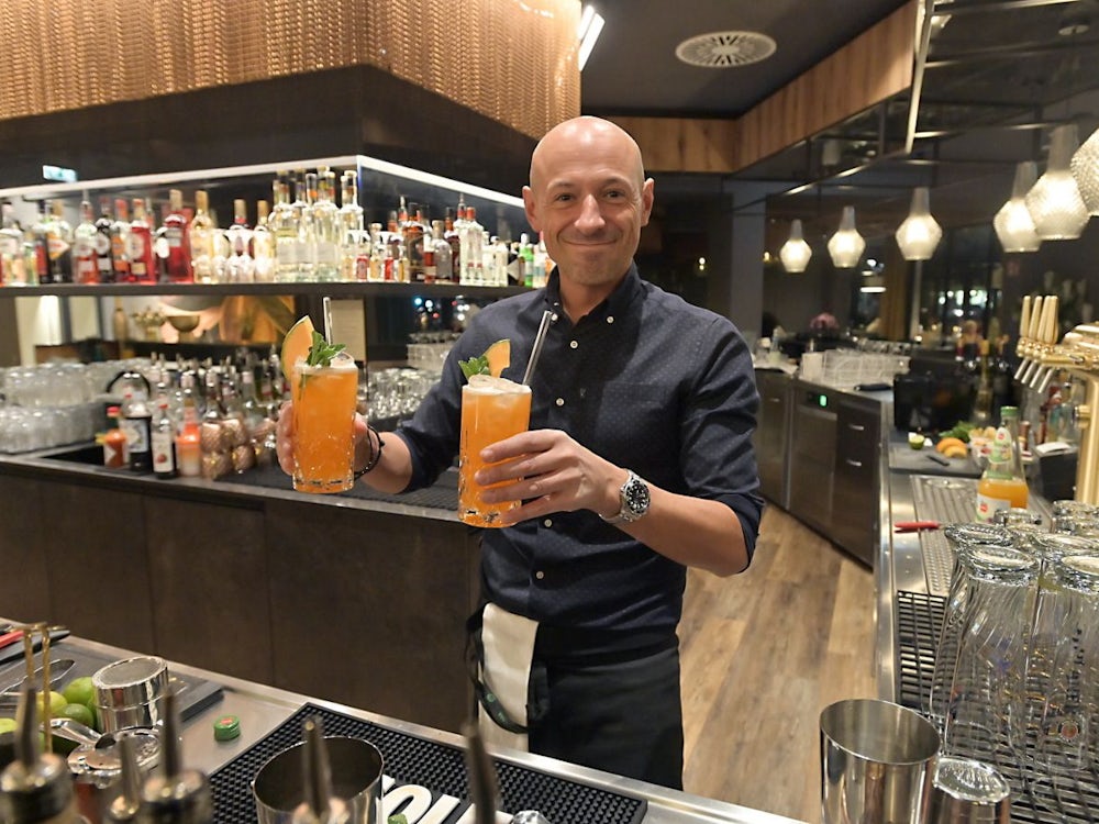 Sz Serie Mahlzeit: Samt Und Cocktails