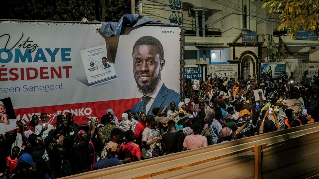 Im Senegal Zeichnet Sich Ein Sieg Des Oppositionskandidaten Ab