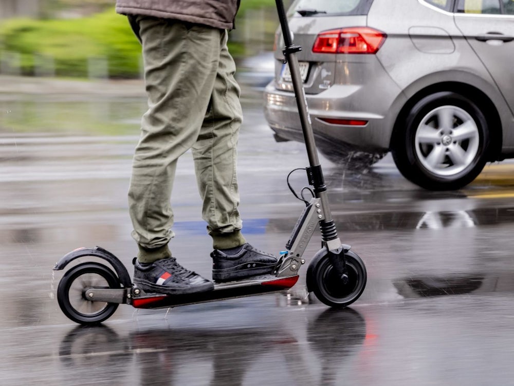 Verbot: Bayerische Verkehrsbetriebe Verbannen E Scooter Aus Bus Und Bahn