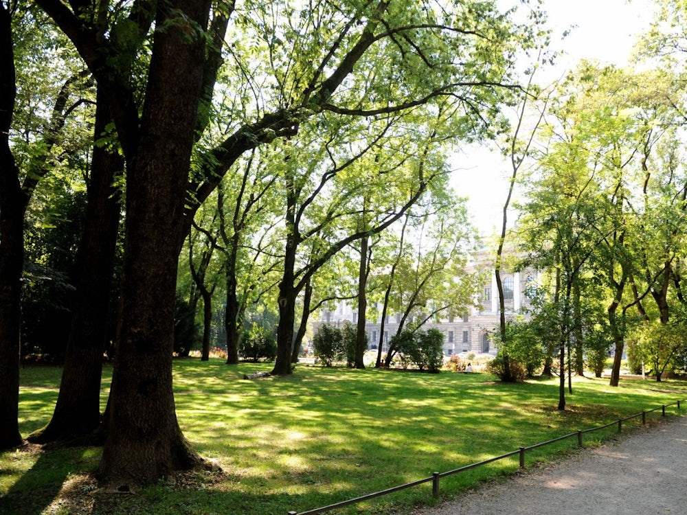 Alter Botanischer Garten: Drogendealer Mit Haschisch Erwischt Untersuchungshaft