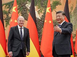 Nouripour Zu Scholz' China Reise: "peking Will Russland Als Billige, Exklusive Tankstelle Für Gas Und Öl"