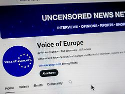 Portal Ist Wieder Online: Voice Of Europe: Geld Für Politiker Kam Per Kurier