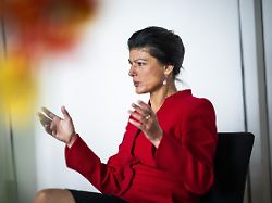 Wagenknecht: Wird Wahlkampfthema: Lohnlücke Zwischen Ost Und West Bei 21 Prozent