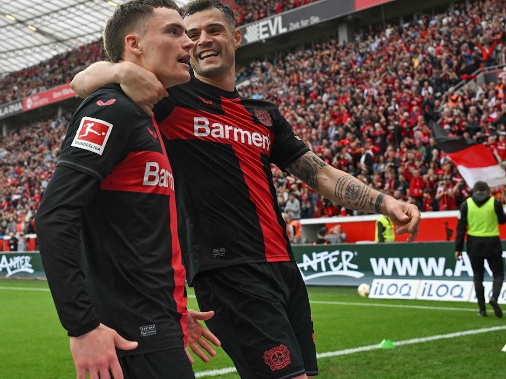 Fußball Bundesliga: Leverkusen Siegt Gegen Bremen Und Holt Erstmals Den Titel