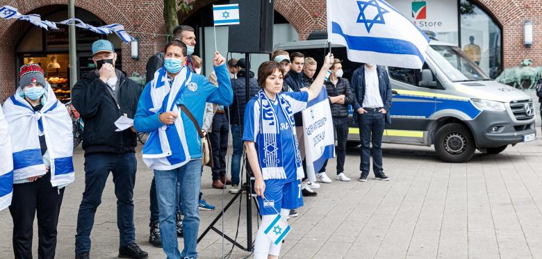 Angriff Auf Mahnwache Für Israel – Täter Muss 100.000 Euro Zahlen