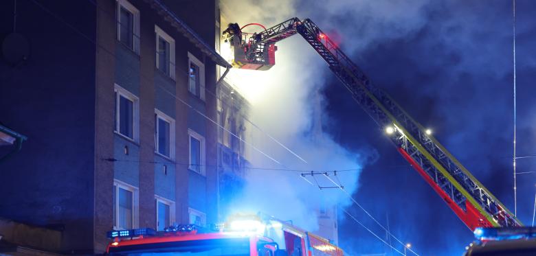 Brand Mit Vier Toten – Kameras überführen Mutmaßlichen Täter Von Solingen