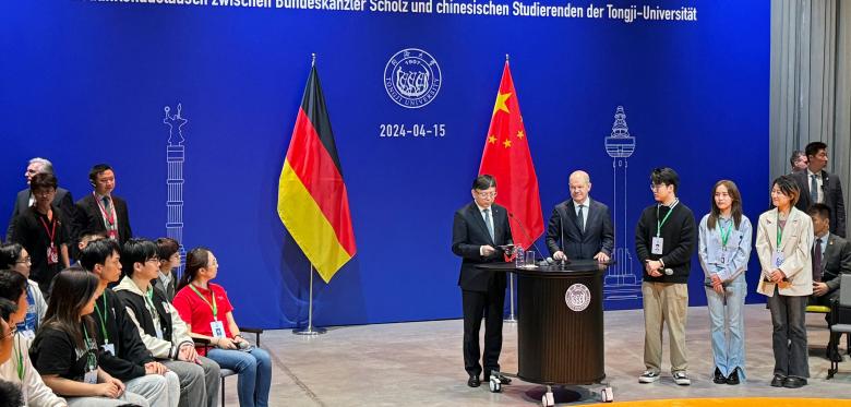 Kanzler Scholz Gibt Cannabis Tipps An Chinesischer Uni