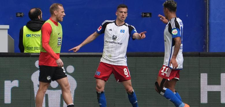 Hsv Mit Neuer Hoffnung Im Aufstiegsrennen