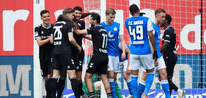 Tor Geschenk Im Abstiegskampf – Rostock Lädt Magdeburg Mit Fatalem Fehlpass Ein