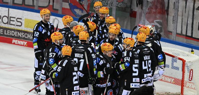 Das Eishockey Märchen Von Der Nordsee Geht Ins Finale