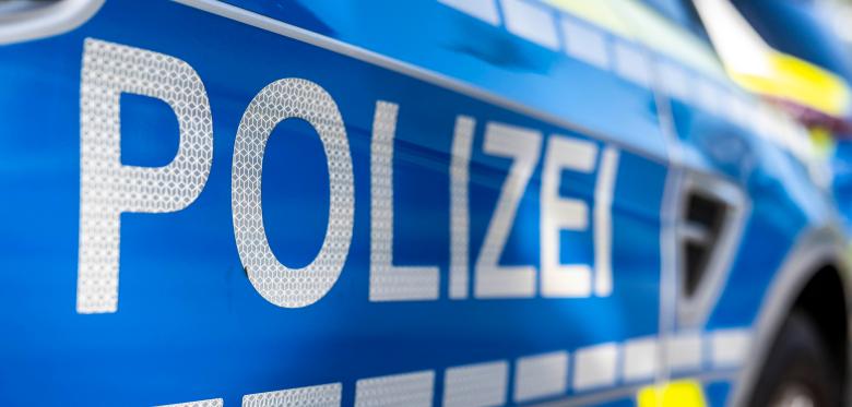 Hunderte Polizisten Als Verfassungsfeinde Unter Verdacht