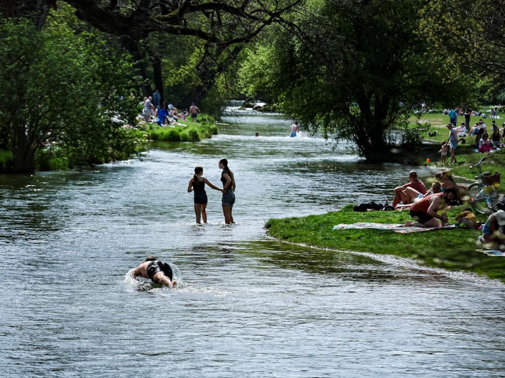 Sommerwetter Im April In München: "es Ist Unheimlich"