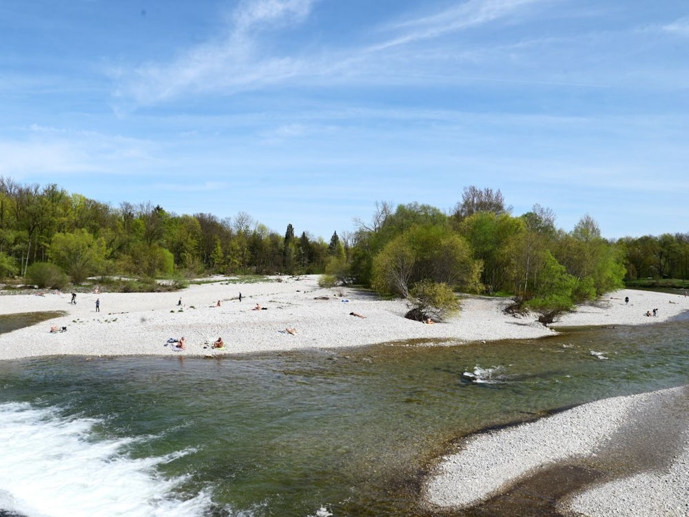 Vorfall An Der Isar: 15 Jährige Am Flaucher Sexuell Belästigt