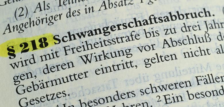 Welche Regelung Die Expertenkommission Zum Schwangerschaftsabbruch Empfiehlt