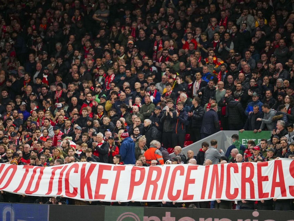 Europa League: Die Fans Schweigen, Liverpool Geht Unter