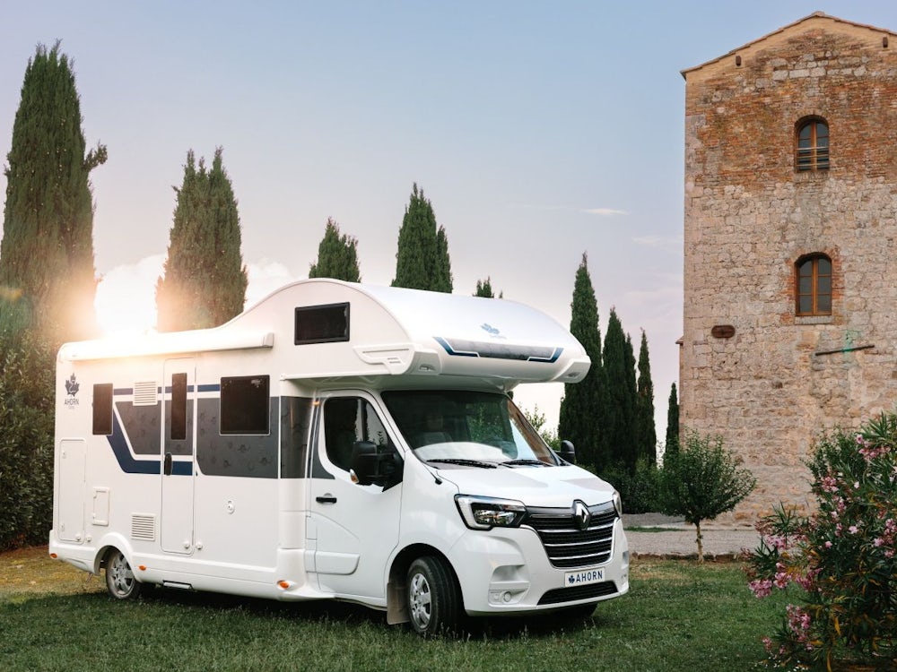 Camper Ahorn Camp A 640 Im Test: Wohnmobil Mit Wohnzimmer