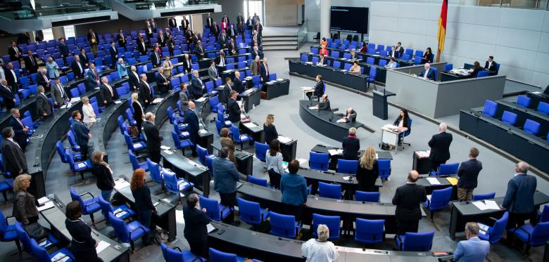 Linke Will Rekord Diätenerhöhung Im Bundestag Stoppen