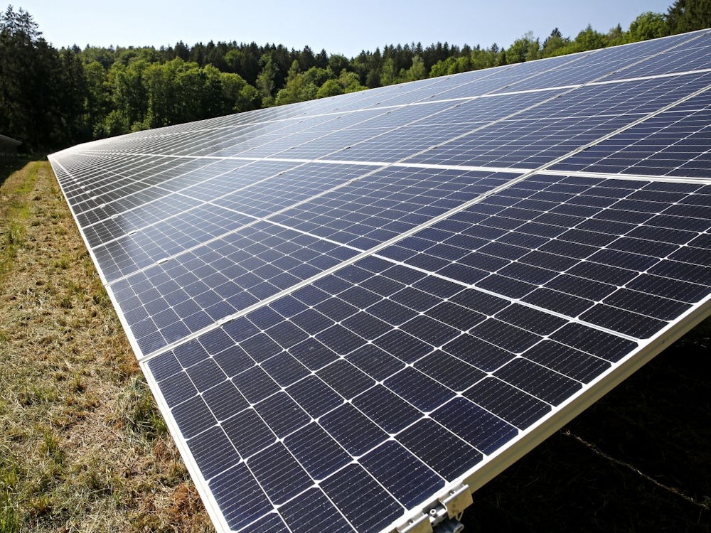 Aus Dem Geretsrieder Stadtrat: Solarpark Mit Hühnerhaltung