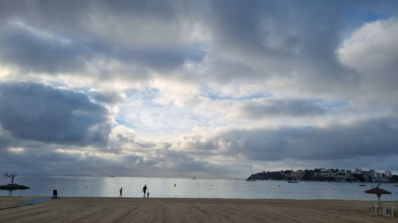 Keine Sonne Mehr! Grauer Himmel Soll Auf Mallorca Dominieren