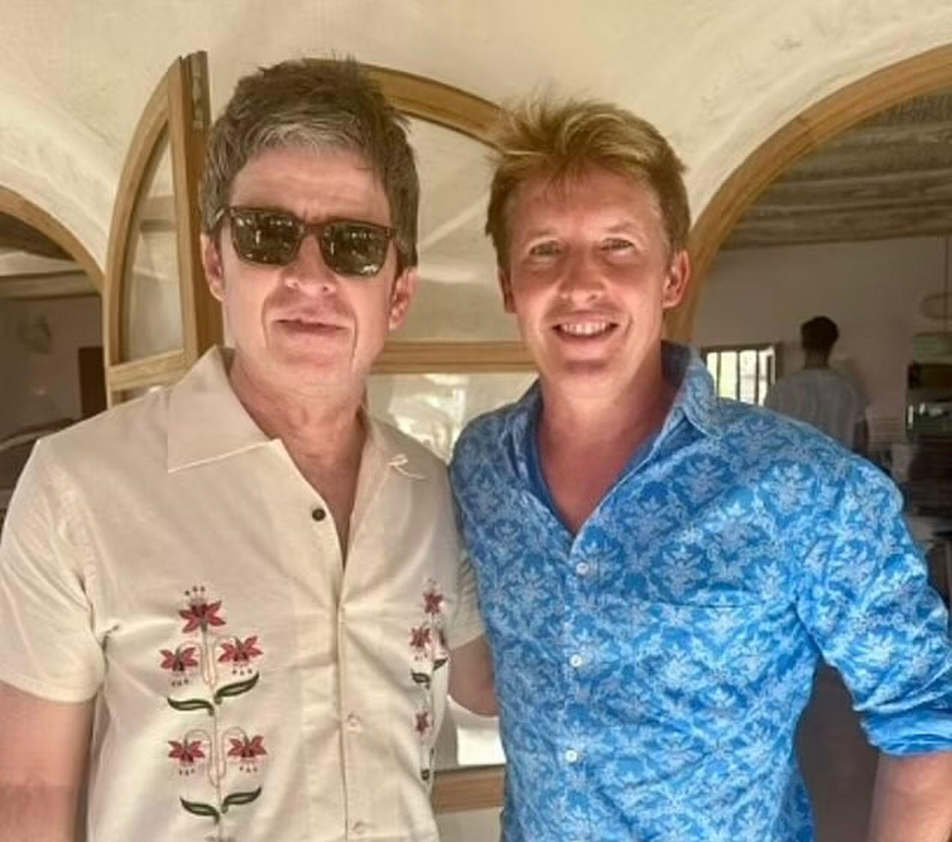 Abneigung Gegen Nachbar James Blunt: Oasis Star Noel Gallagher Verkauft Haus Auf Ibiza