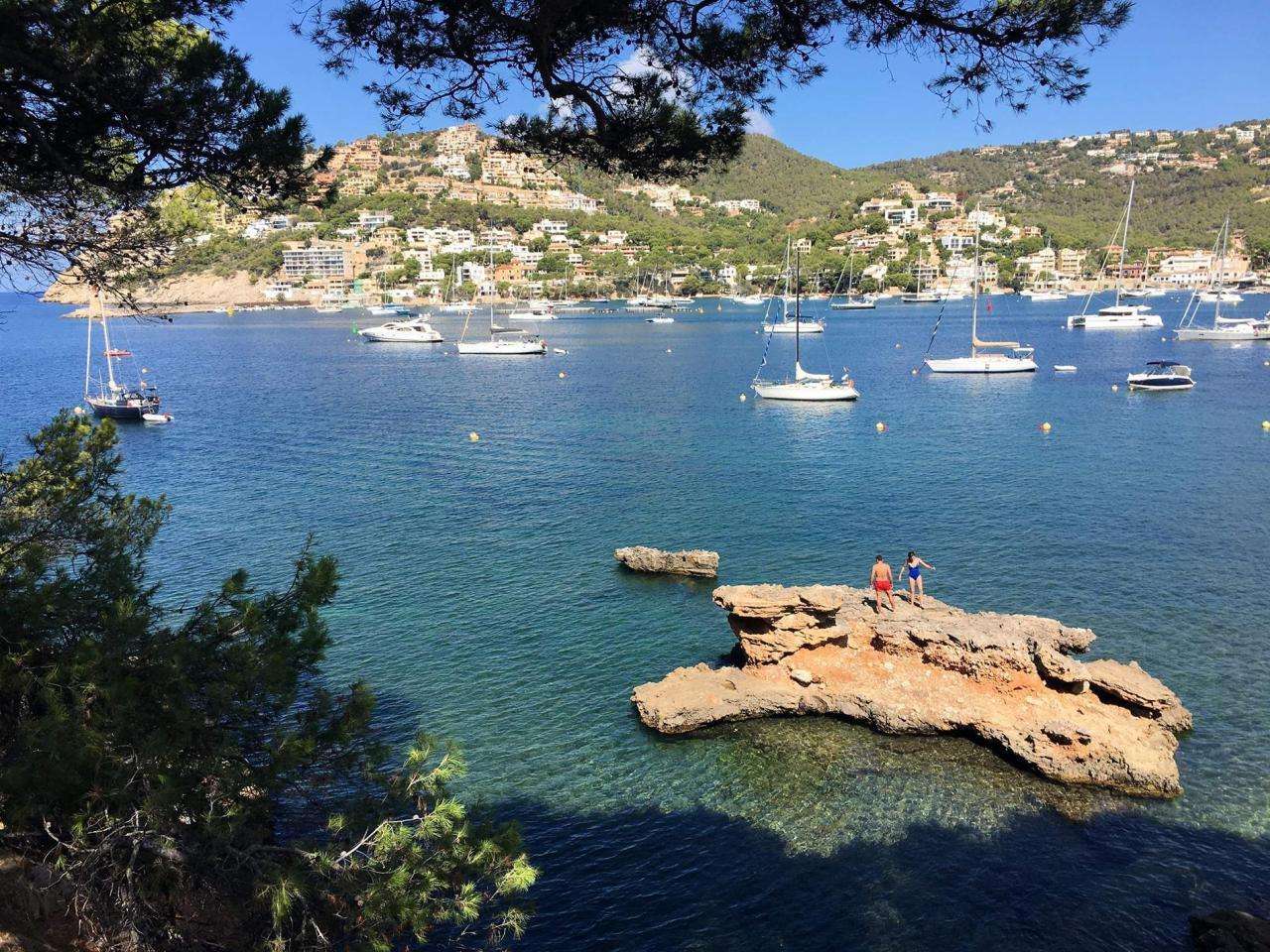 Herbsteinzug In Port D'andratx: Mäßiger Regen Und Temperaturen Zwischen 18 Und 23 Grad