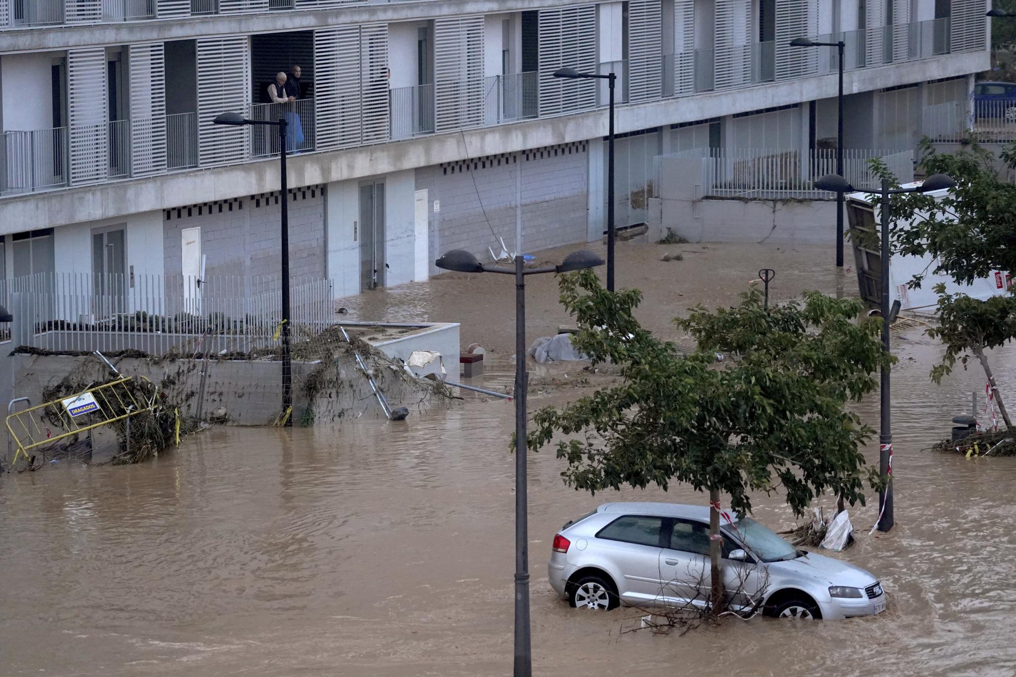 Tödliches Unwetter: Rettungskräfte In Spanien Erreichen Nicht Alle Einsatzorte